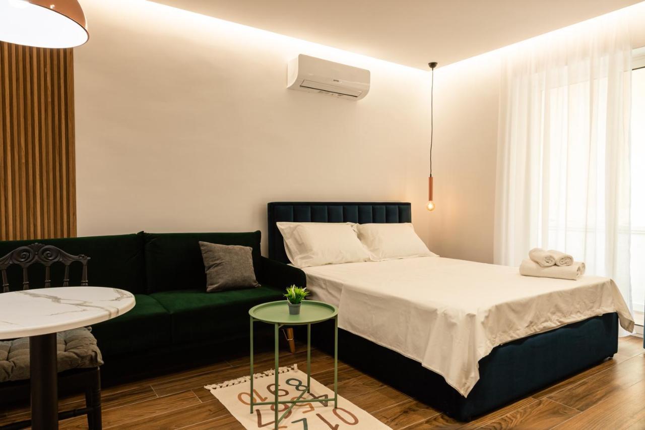 Apartment Tranquil In Tirana